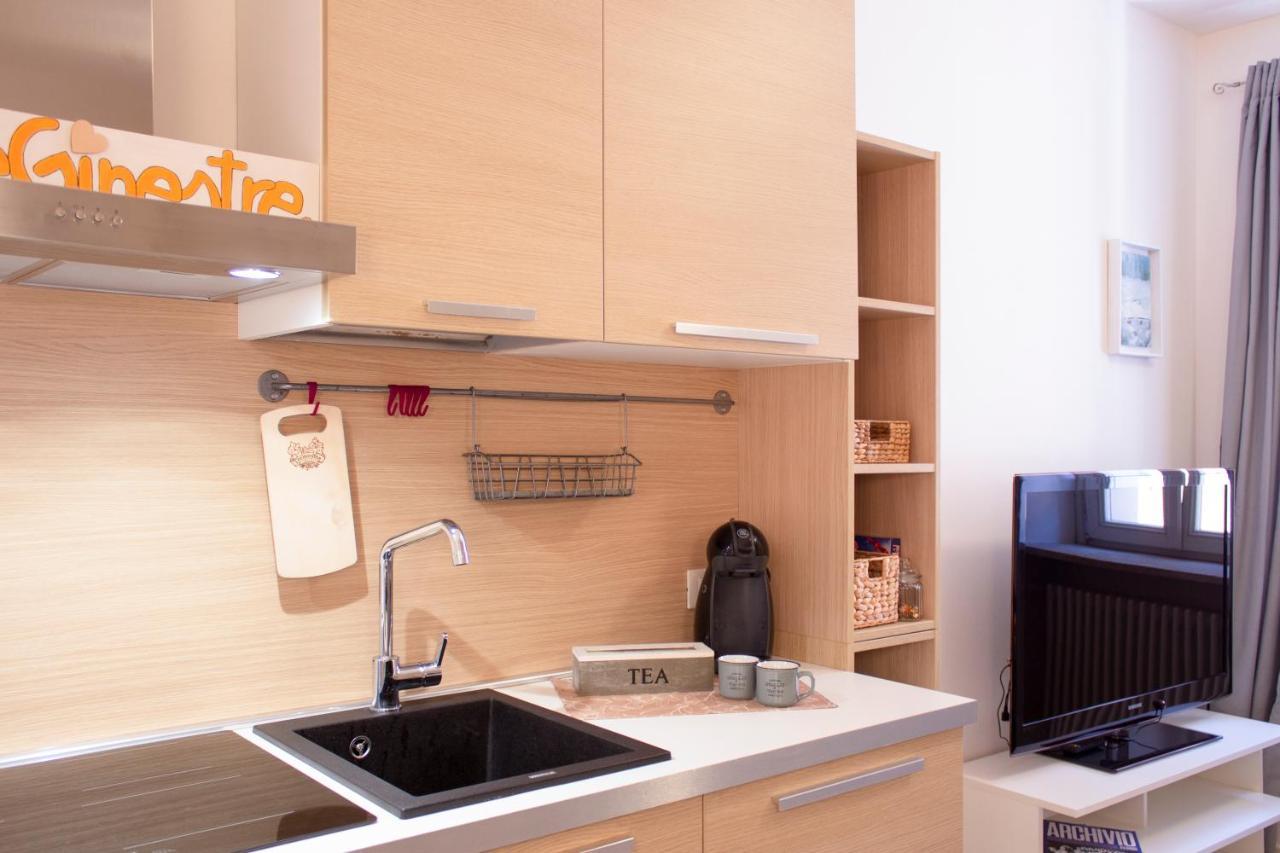Chiare Ginestre Apartment San Felice del Benaco Luaran gambar